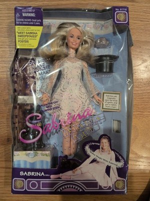 Vintage 1997 Sabrina the Teenage Witch I Make Magic 12'' Doll with Salem the cat