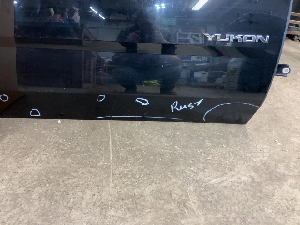 15 GMC YUKON Front Door DentsPassenger Right Foto 4 de 4