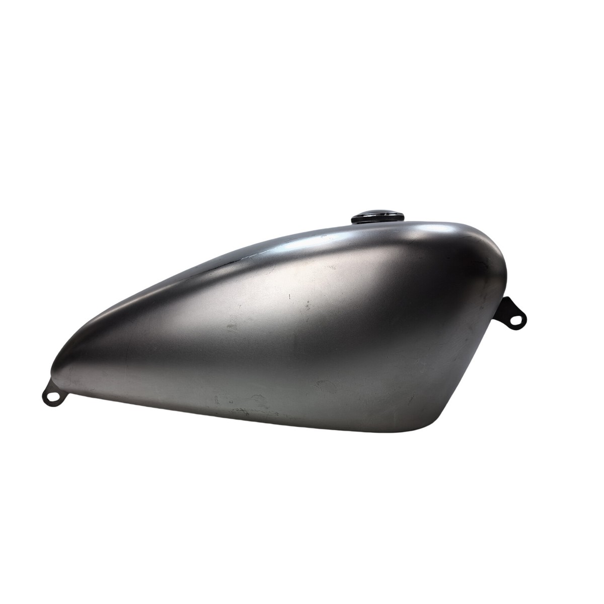 Motorcycle Petrol Fuel Tank For Harley Softail Street Bob FXBB