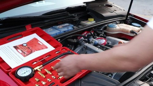 0-140PSI Engine Oil Pressure Test Kit Gauge Diagnostic Tester Dectector Tool Set - Video 1 of 1