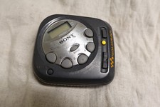 Vintage Sony Walkman SRF-M35 FM/AM Stereo Clock Portable Radio