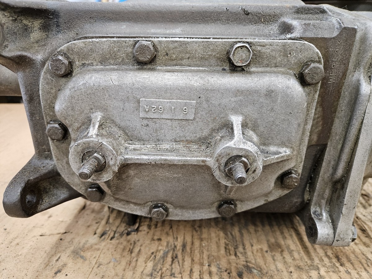 1962 Borg Warner T-10 4 speed, Cast Iron Case, Aluminum Tail, Close Ratio T10-1B | eBay 1962 Borg Warner T-10 4 speed, Cast Iron Case, Aluminum Tail, Close Ratio T10-1B | eBay