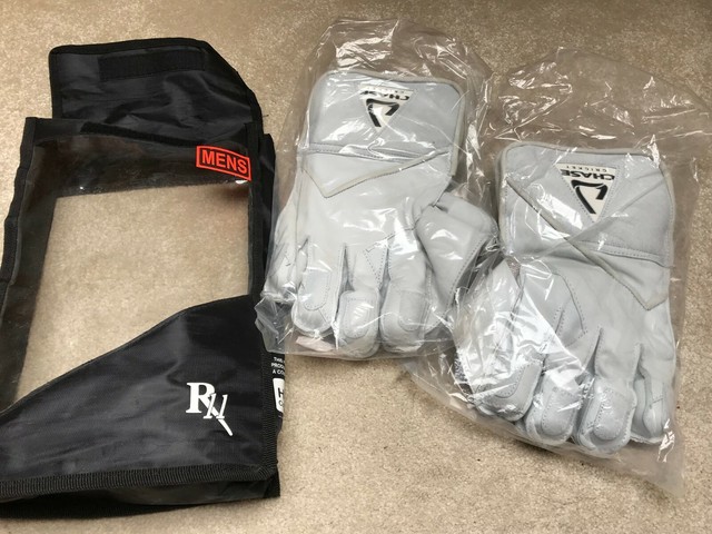 chase wicket keeping gloves