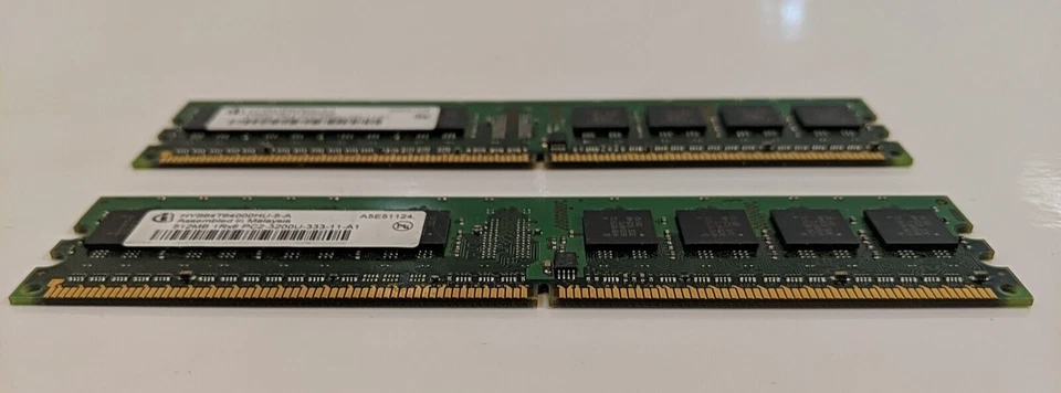 1GB RAM 2-512MB 1Rx8 RAM Infineon Chip PC2-3200U-333-11-A1 HYS64T64000HU-5- A - Image 2 of 4