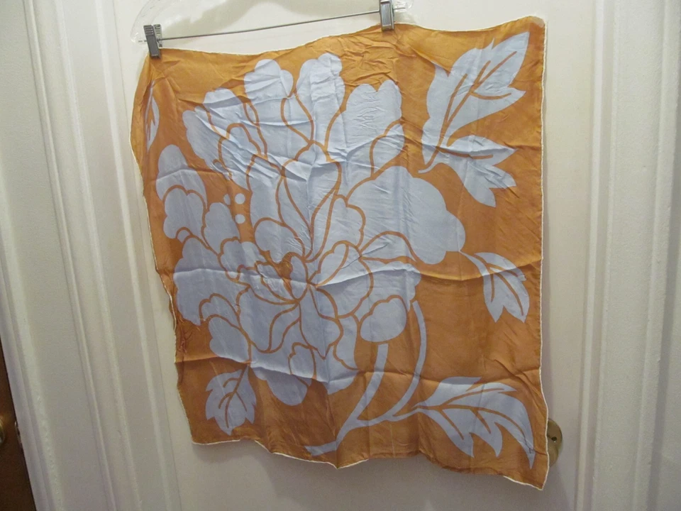Bufanda Vintage Sin Marca Floral Flor Cobre Marrón y Azul Claro 26 x 26" Sin Usar Foto 2 de 4