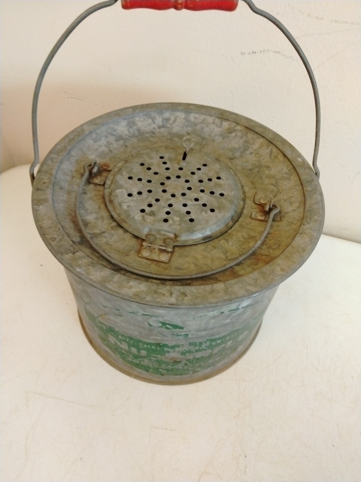 Vintage Galvanized Minnow Bucket Nu Airflo Fishing Pail with Wood