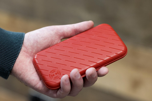 Harrows Slim Darts Case - Ultra Light - Pocket-Sized - Compact & Durable - Red - Picture 3 of 6