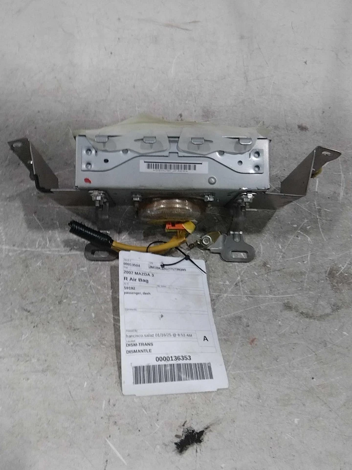 2007 MAZDA 3 Instrument Panel Air Bag RED OEM BP4K57K50C Used 183k Miles Foto 2 de 4