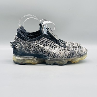 Nike Shoes Women 8 Gray Black Air VaporMax 2020 Flyknit  display picture 2