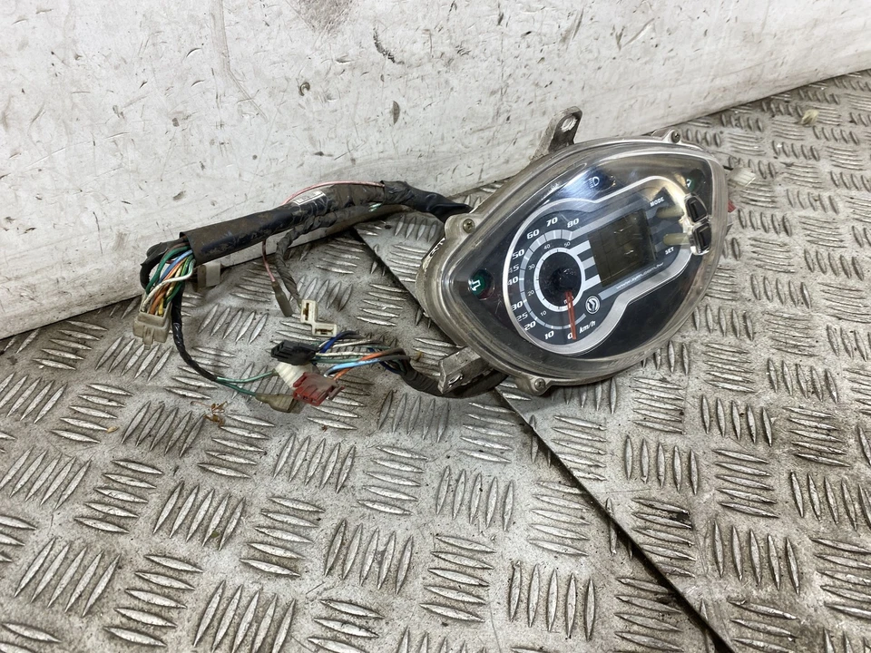 106747 Strumentazione Contachilometri Sym Symphony S 50 Dal 2009 al 2017 - Immagine 2 di 4