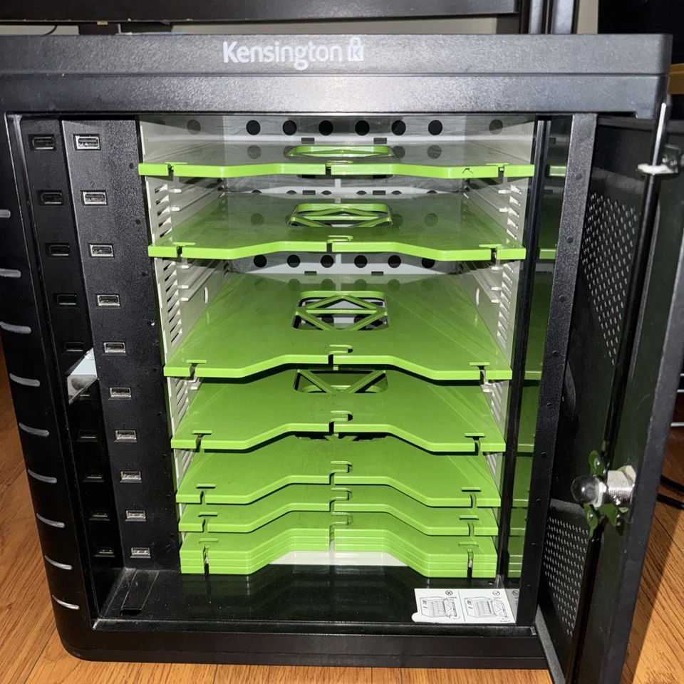 Gabinete de carga y sincronización Kensington K67862AM 10 tabletas - bloqueable usado con llaves Foto 4 de 4