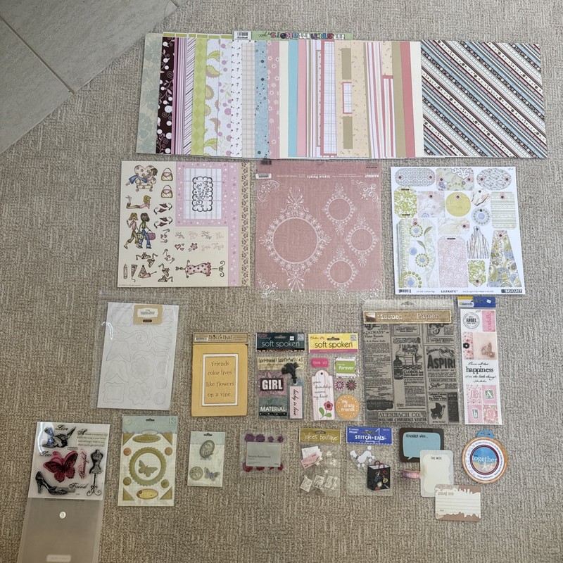 GIRLFRIENDS Themed Embellishments Kit