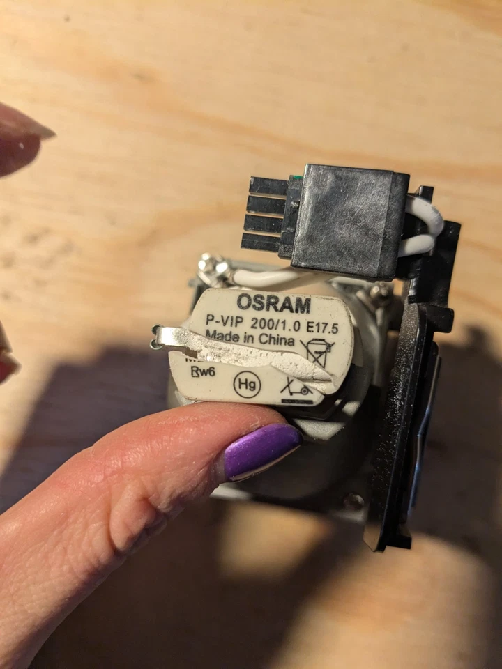 OSRAM P-VIP E17.6 200/1.0 RWG HG (Read) - Image 3 of 4