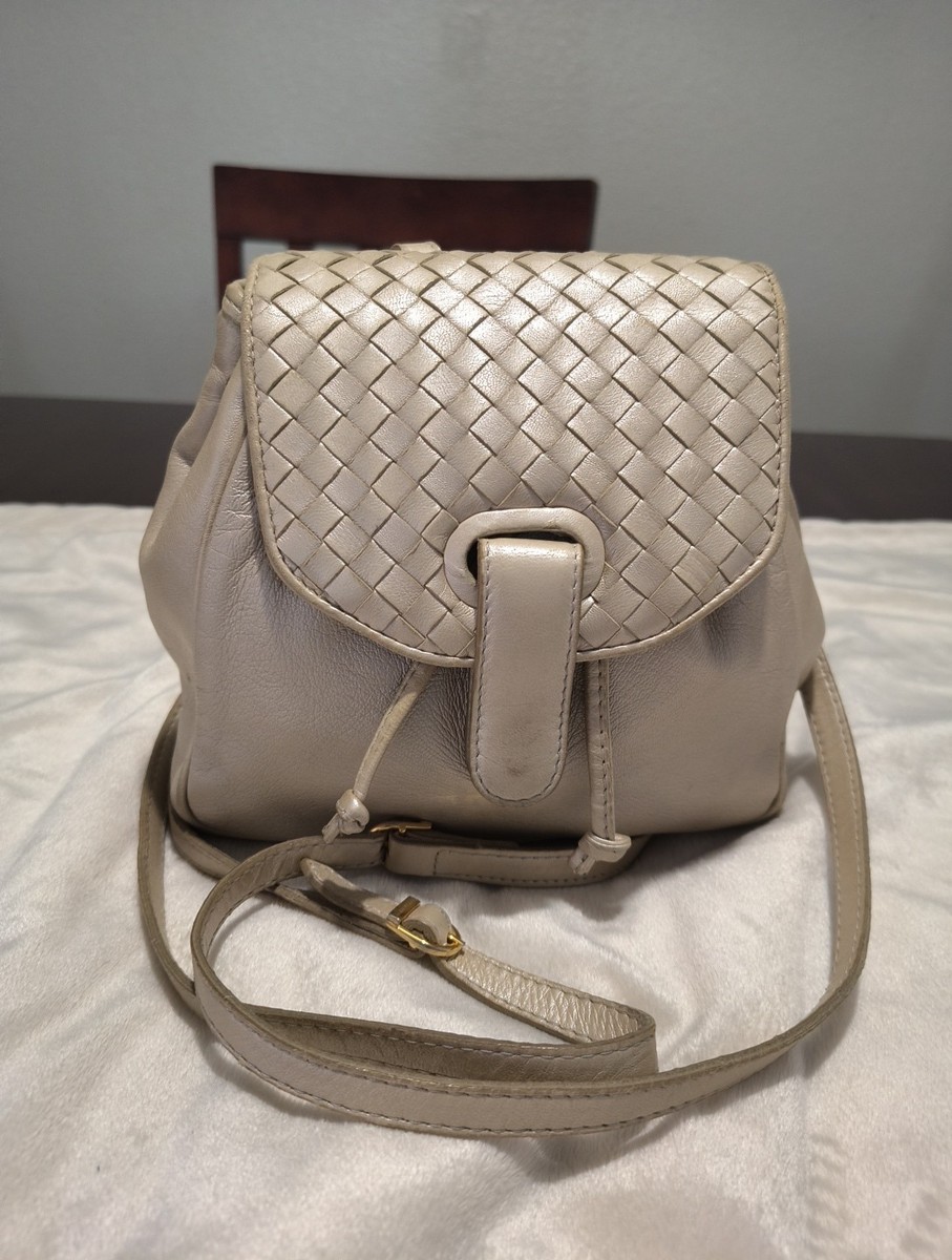 Bottega Veneta Intrecciato Metallic Beige leather Mini  display picture 1