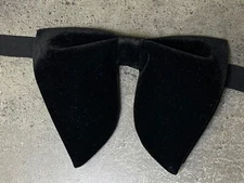 Handmade Oversized Black Velvet Bow tie Vintage style 70`s Wedding Prom