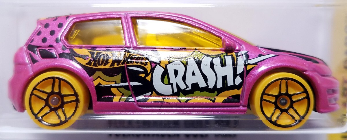 Hot Wheels 2017 #111 HW Art Cars Volkswagen Golf MK7 Pink VW