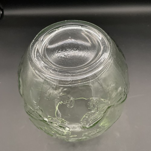 Butterfly Glass Vase - Green tint to Glass - Raised Relief Butterflies - Picture 5 of 8