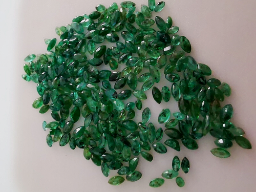 33.5 Carat 100%Natural Marquise shape Emerald lot, Good Quality, Loose Gemstones - Picture 10 of 14