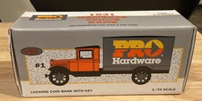 1993 ERTL  Pro Hardware  1931 Hawkeye Truck Bank w/Key NIB 1st in Series 1/34