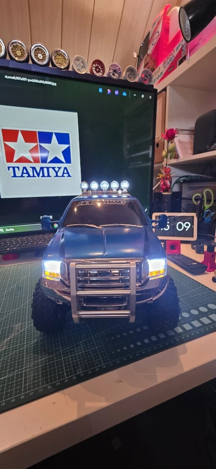 Tamiya 1:10 Ford F350 Highlift 4x4 RTR - Bild 4 von 4