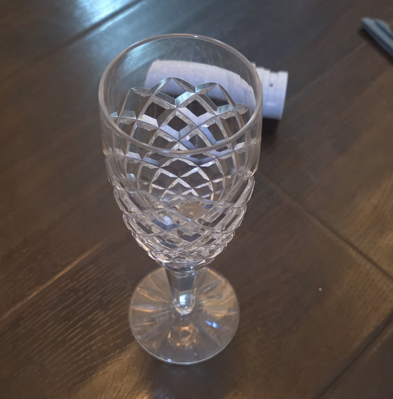 Clear Cut Glass Champagne Flute, Diamond Pattern - (Free Gift With Each Item)