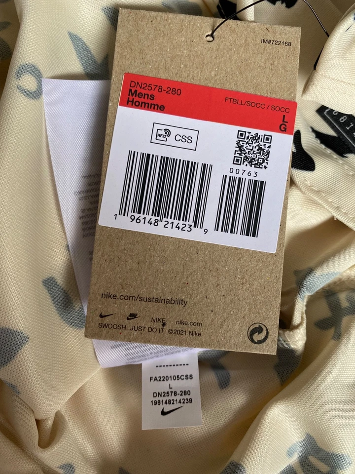 Nike Corinthians Japan jersey Large BNWT - image 4 of 4