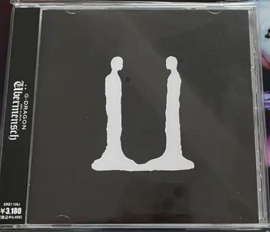 BIGBANG G-DRAGON UBERMENSCH White Edition CD ERE-1105J