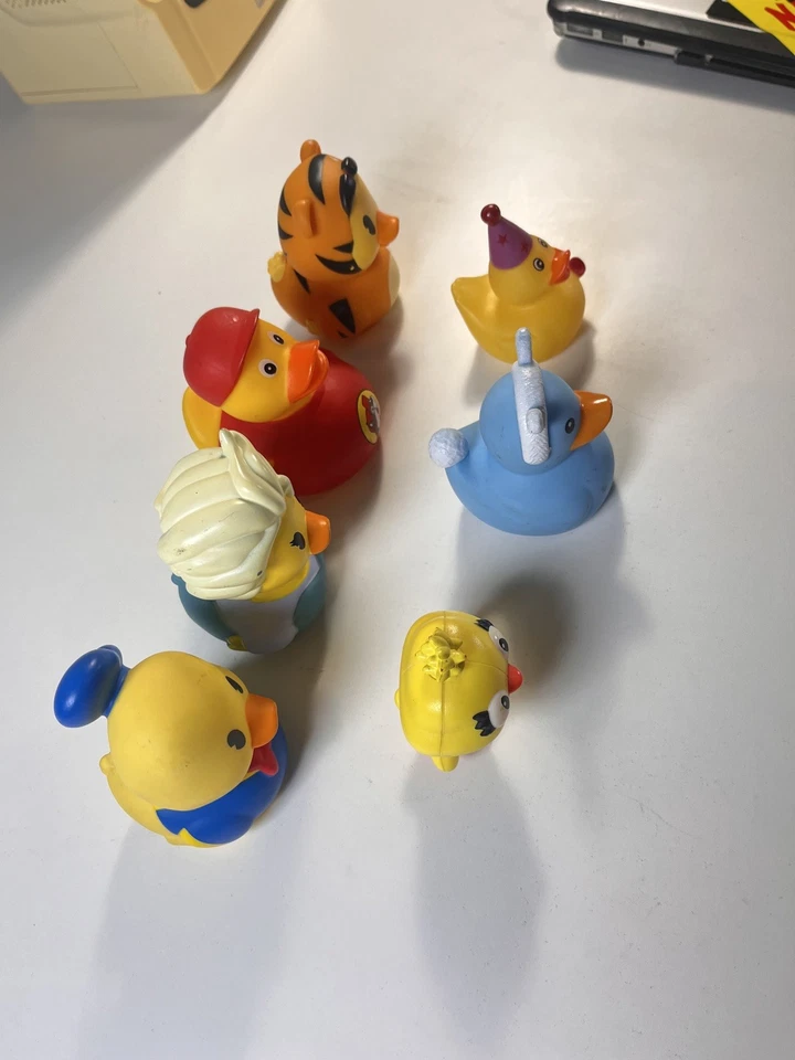 Lote de 7 patos de goma Disney  Foto 4 de 4