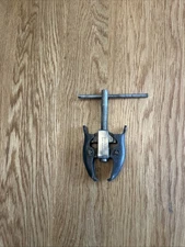 Vintage  K-D  Tools  USA  Battery  Terminal  Puller  No.202