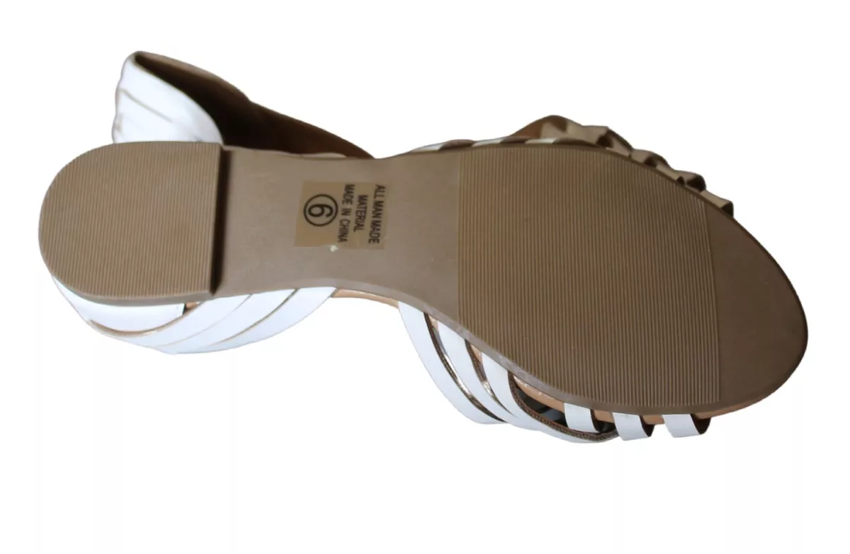 Women s J.Adams Open Toed Flat White Sandals Slip ON NEW Size 9 eBay