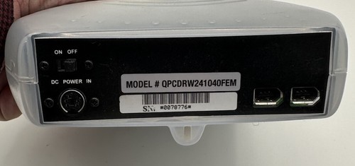 Que Drive QPS-525 FireWire External CD-RW No Power Supply Sold As-Is - Afbeelding 3 van 6