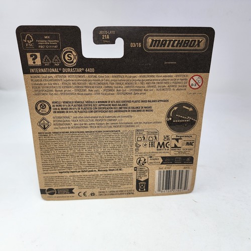 International Durastar 4400 #3/16 * WHITE * 2025 Matchbox Working Rigs Case E - Picture 3 of 3