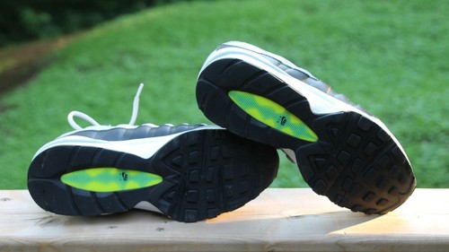 Nike Air Max 95 GS Grey Volt 905348-017, Size 7Y Or Women's 8.5 Very Nice - Bild 9 von 11