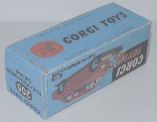 Corgi Toys No.205 Riley Pathfinder Saloon Car (Flat Hubs 1956-1959) - Picture 15 of 16