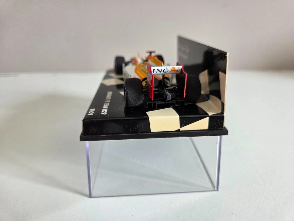 Minichamps 1/43 Renault F1 R29 F. Alonso - 2009 - 400090007 - Photo 4/4