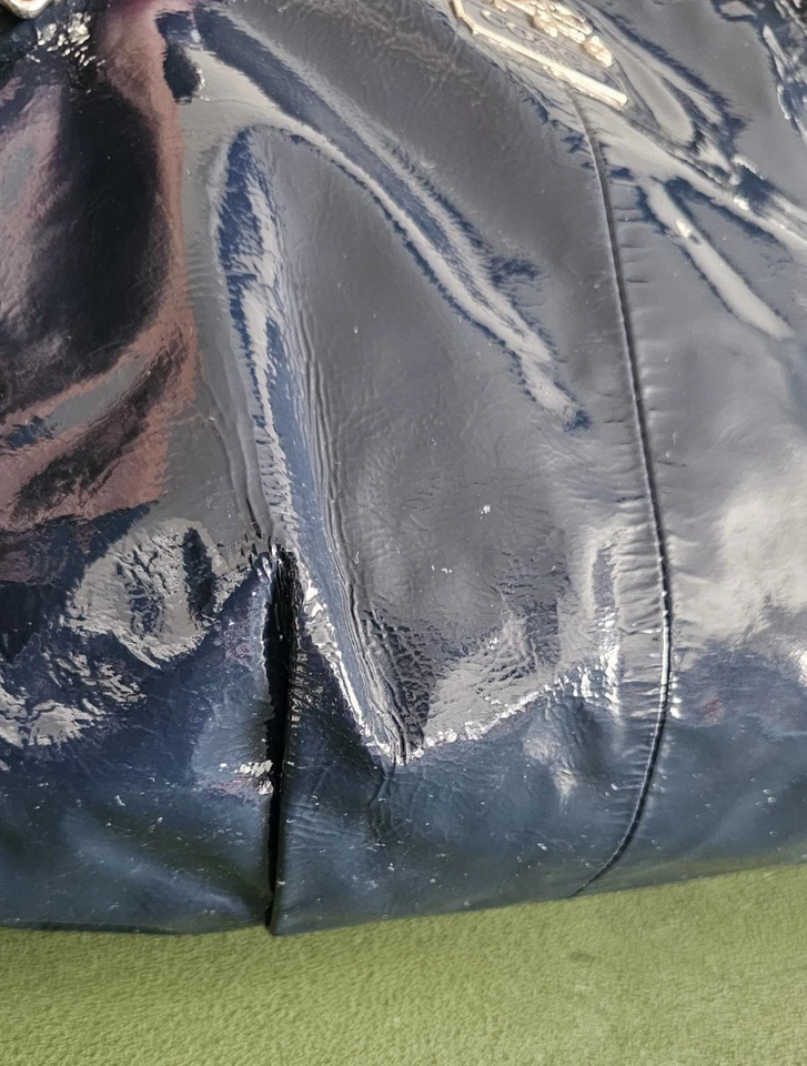 Bolsa satchel Coach H1026-15915 Madison Sophia azul marinho couro envernizado - Imagem 4 de 4