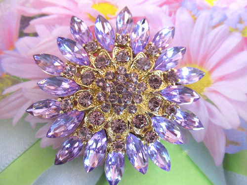 LARGE STUNNING LAVENDER LIGHT PINK LARGE FLOWER BROOCH YOU CHOOSE NEW