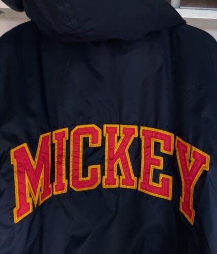 The Disney Store Mickey Mouse Bomberjacke mit Kapuze mittelblau bestickt - Bild 7 von 13