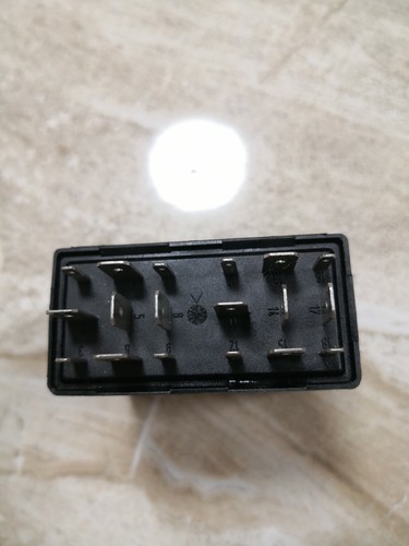 Audi A6 2003/Headlight Control Unit/4B0919471A/5KG006568-05 - Imagen 2 de 3