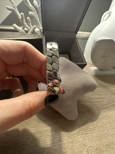 GUCCI G-Frame Quarz Silber Zifferblatt Damenuhr aus Edelstahl YA147501 - Bild 6 von 11