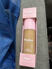 Prolux Matte Foundation   Vegan : Cruelty Free 1.35 FL oz   Honey NEW