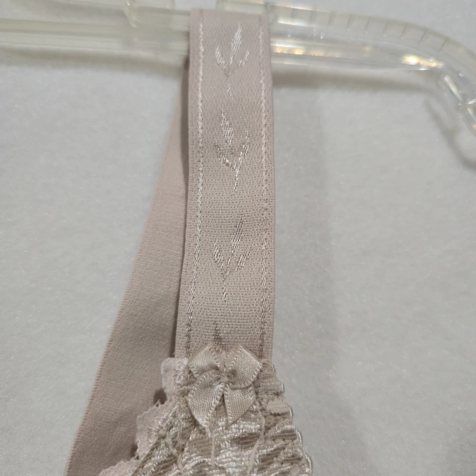 Goddess Retro Floral Lace Banded  Bra W/ Side Support Wireless US 38H Nude. - Image 4 of 4