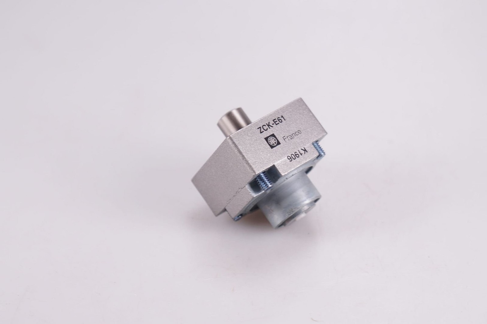 Telemecanique ZCKE61 064616 Limit Switch Head