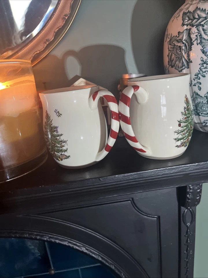 Pair of  11cm Spode Christmas Tree Mugs With Peppermint Candy Stripe Handles - Image 2 of 4