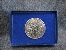 Vintage 1981 Smith  Wesson Model 679 ".44 Magnum" Belt Buckle - Antique Silver