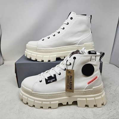 Palladium Revolt Hi TX Star White Platform Boots / 97242-127-M / Women's 9
