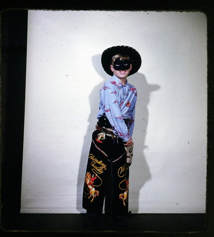 Popiel Studio NJ Boy Hopalong Cassidy - Oct 31, 1951 Stereo Realist slide #2963B