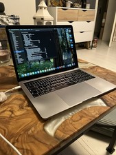 Apple MacBook Pro 13 Zoll 2019, 128GB SSD, Intel Core I5, A2159