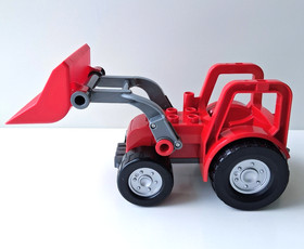 LEGO DUPLO 5647 Big Tractor &ndash; 100% Complete Set with Farmer, Dog & Trailer