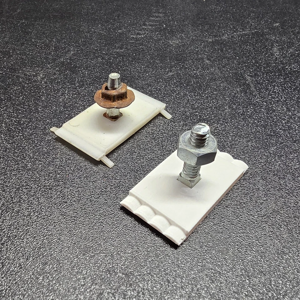 Пара зажимов для хромированной отделки фар для Cadillac Brougham Opera 1990 1991 1992 годов выпуска - Изображение 3 из 4